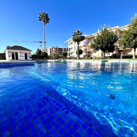 Apartmán Quarteira Elegant With Pool By Homing Exteriér fotografie